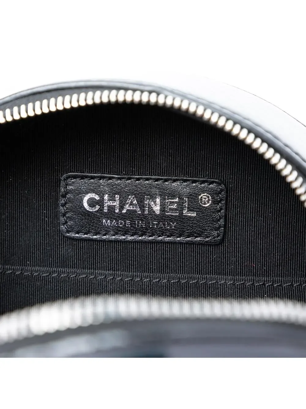 Chanel Round As Earth Crossbody Bag #256252C25B